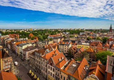 Toruń: charakterystyka rynku pracy